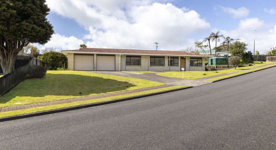  at 2 Squire Place, Blagdon, New Plymouth, Taranaki