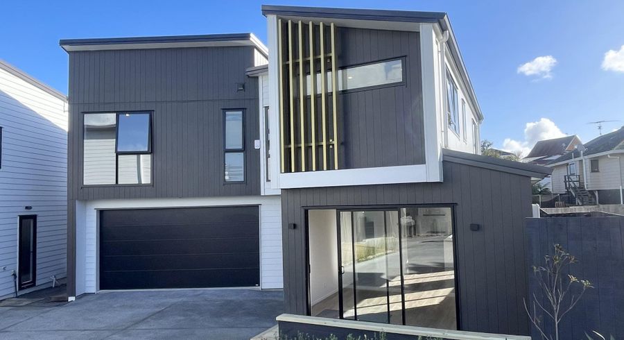  at 26B Sandgate Avenue, Botany Downs, Manukau City, Auckland