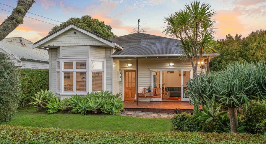  at 22 Malvern Road, Western Springs, Auckland City, Auckland