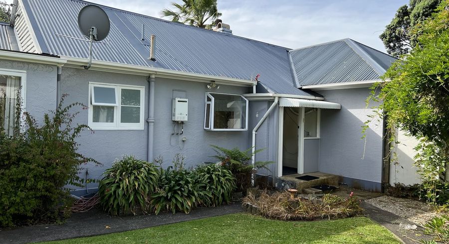  at 1 Mokau Street, Grey Lynn, Auckland