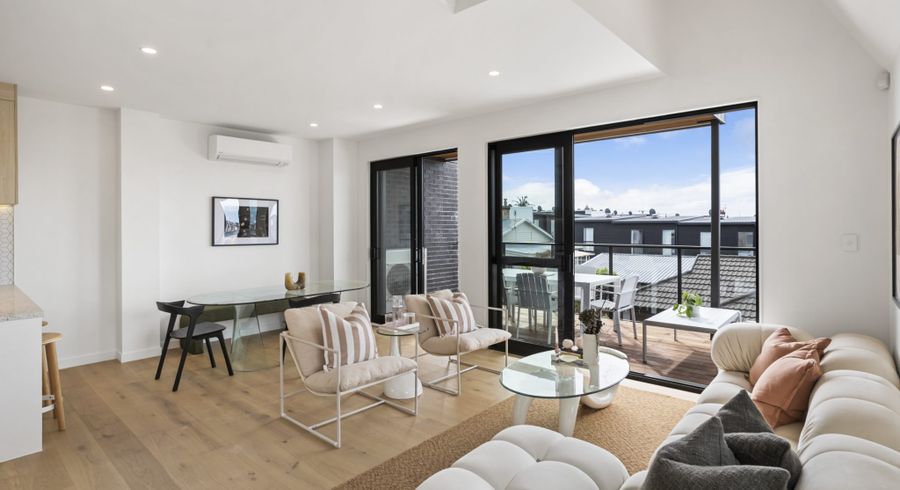  at 3/11 Huia Road, Point Chevalier, Auckland City, Auckland