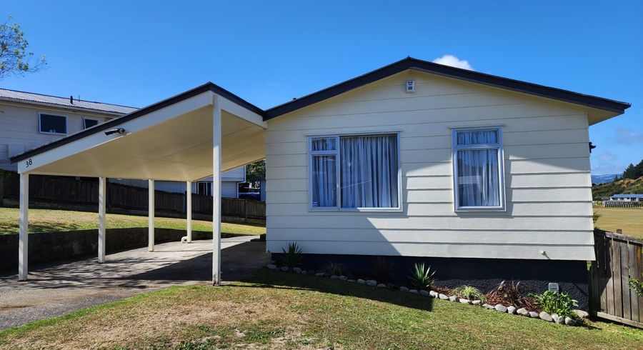  at 38 Conclusion Street, Ascot Park, Porirua