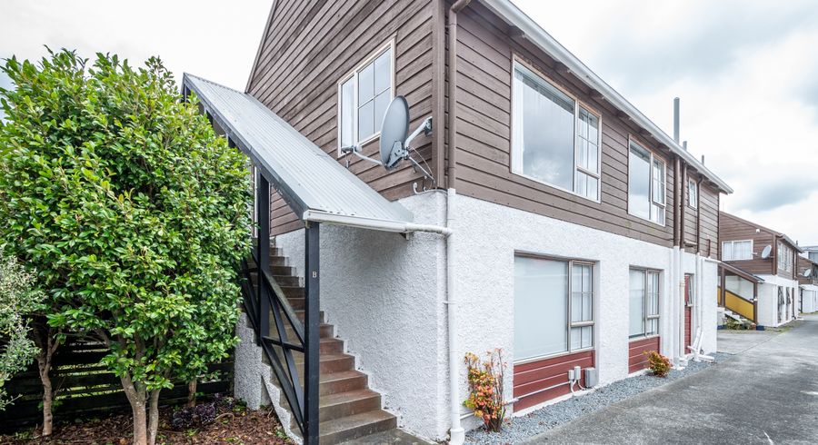  at 4B Earp Street, Johnsonville, Wellington