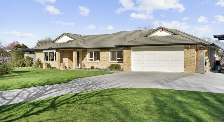  at 109 The Oaks Drive, Leamington, Cambridge
