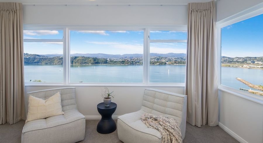  at 41 Overtoun Terrace, Hataitai, Wellington
