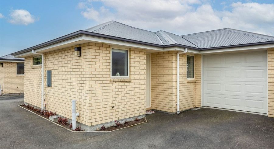 at 2/14 Nicholls Road, Halswell, Christchurch