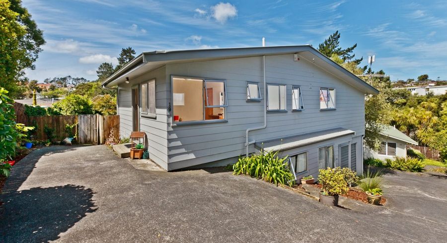  at 19 Erica Road, Sunnynook, North Shore City, Auckland