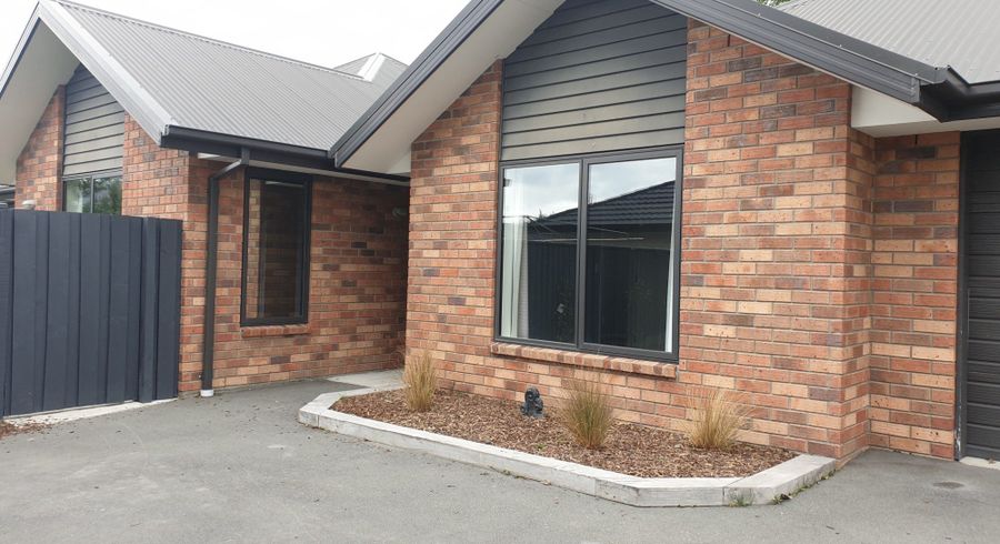  at 2 Little Oaks Drive, Yaldhurst , Christchurch City, Canterbury