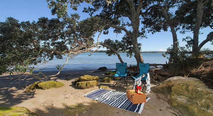  at 100 Wharf Road, Pukekohe