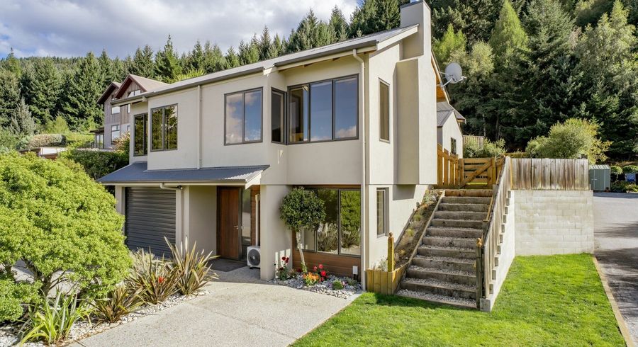  at 13 Goldleaf Hill, Queenstown Hill, Queenstown-Lakes, Otago