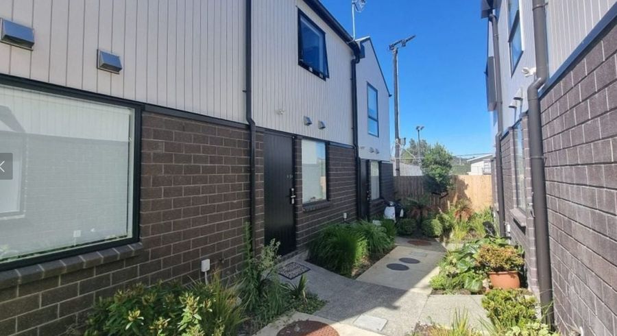  at 14/3234 Great North Road, New Lynn, Waitakere City, Auckland