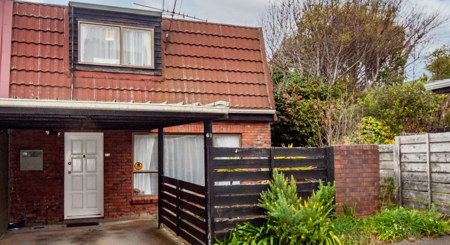  at 62 Churton Drive, Churton Park, Wellington