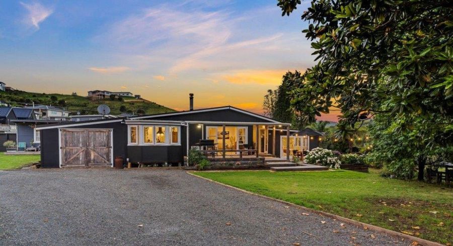  at 6 Widdison Place, Whangamatā