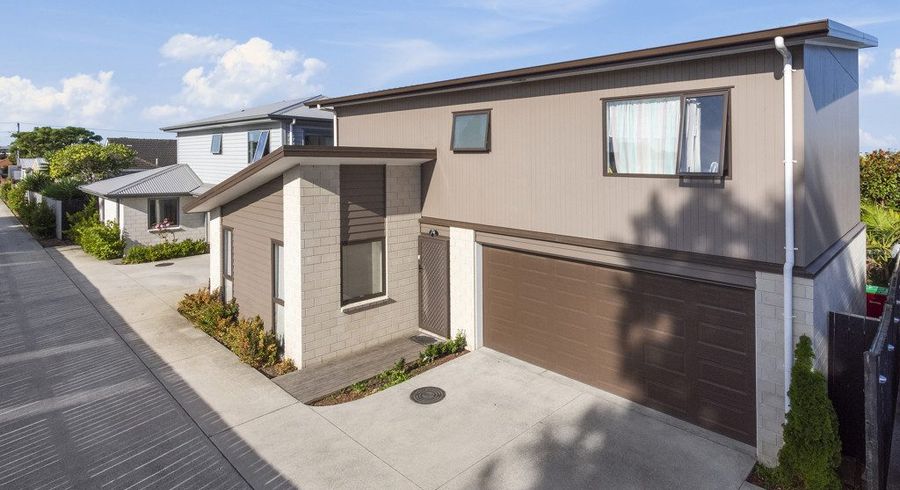 at 42B Vine Street, Mangere East, Auckland