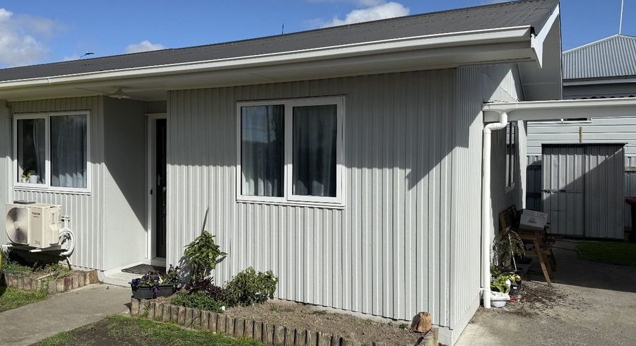  at 2/1312 Karamu Road North, Mayfair, Hastings, Hawke's Bay