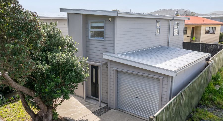  at 18 Franklyn Road, Tawa, Wellington, Wellington
