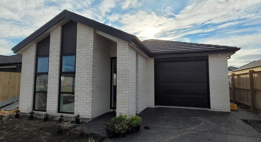  at 5 Piopio Lane, Halswell, Christchurch City, Canterbury