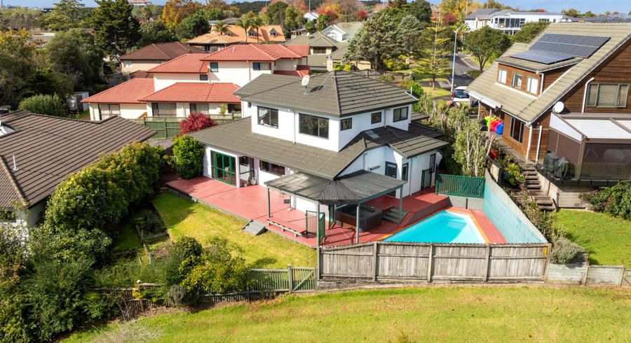  at 19 Summerfield Lane, Albany, North Shore City, Auckland