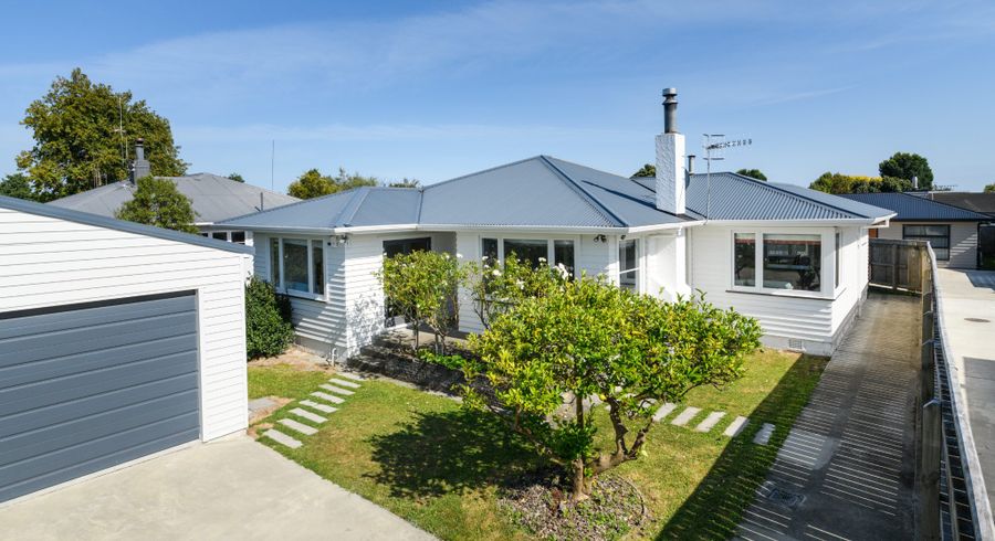  at 9 Belvedere Crescent, Takaro, Palmerston North