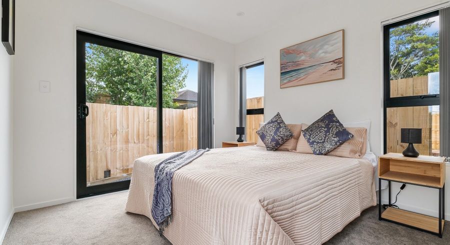  at 4/32 Tapuwae Way, Mangere Bridge, Manukau City, Auckland