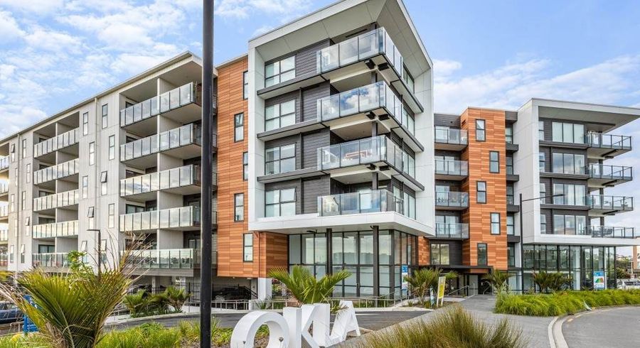  at 421/3 Kaipiho Lane, Albany, Auckland