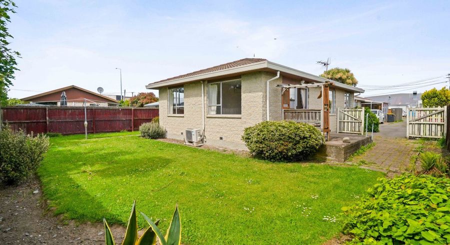  at 2/4 Brixton Street, Islington, Christchurch
