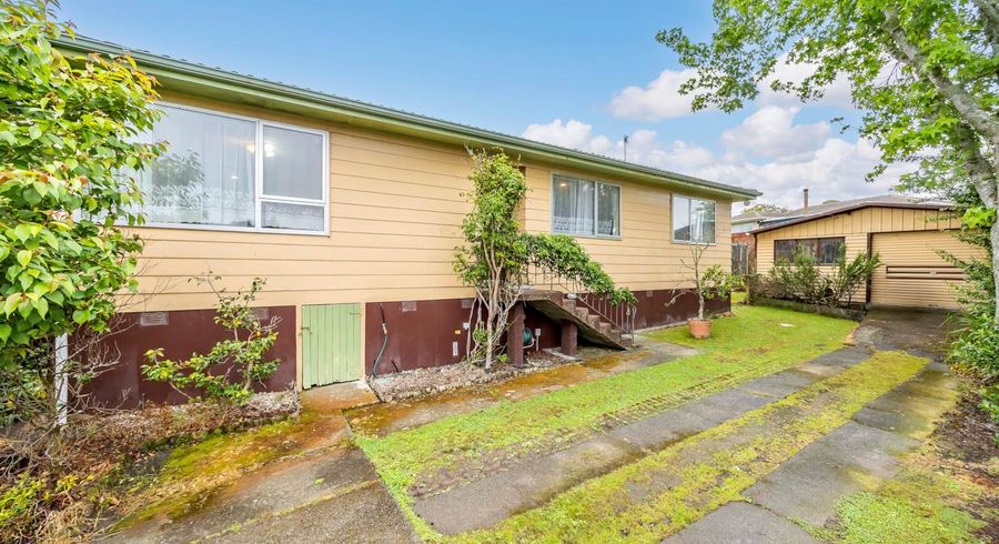  at 13 Clyma Place, Massey, Waitakere City, Auckland