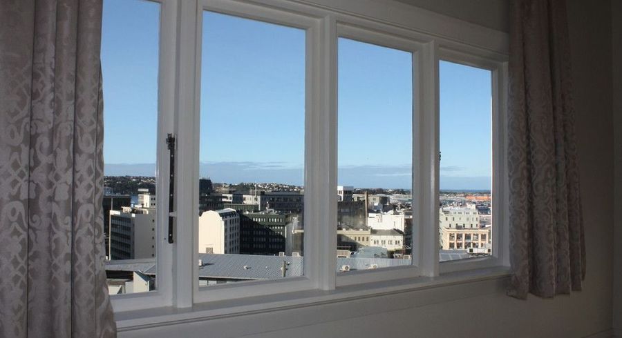  at 5 Elm Row, Dunedin Central, Dunedin