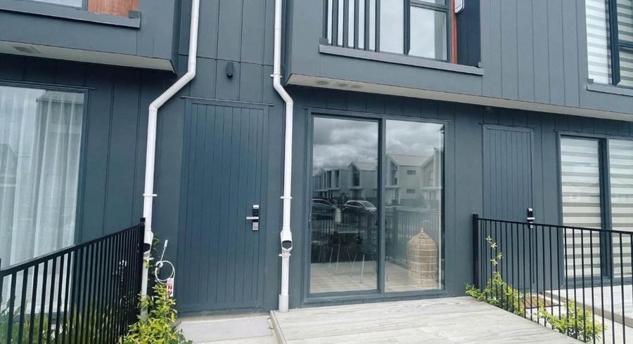  at 8 Jashi Lane, Westgate, Auckland