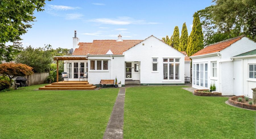  at 11 Tregarth Street, Saint Johns Hill, Whanganui, Manawatu / Whanganui