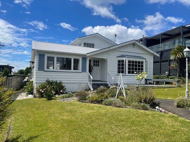  at 63a Castor Bay Road, Castor Bay, North Shore City, Auckland