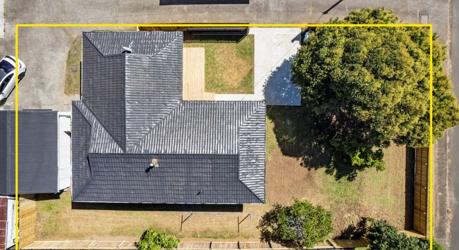  at 25 Eccles Place, Otara, Auckland