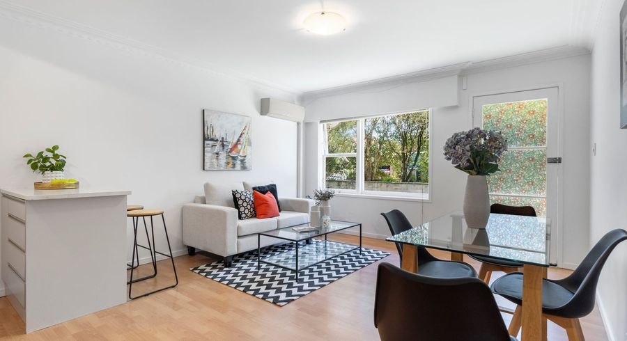  at 2/4 Arabi Street, Sandringham, Auckland City, Auckland