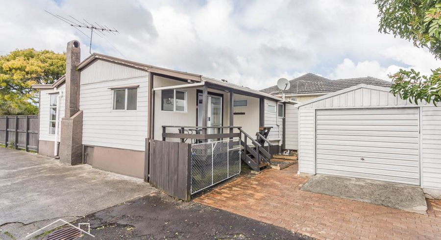  at 29 Rosier Road, Glen Eden, Auckland