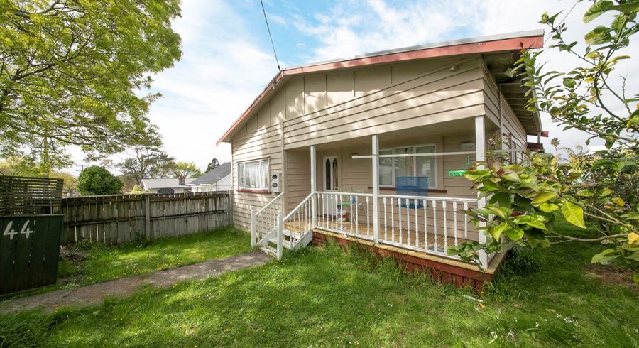  at 44 Rimu Street, New Lynn, Auckland