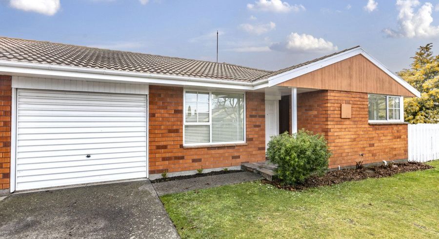  at 94 Merrin Street, Avonhead, Christchurch City, Canterbury