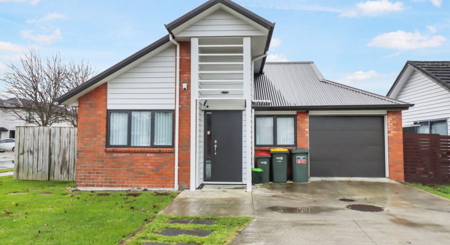  at 11 Amokura Avenue, Takanini, Papakura, Auckland