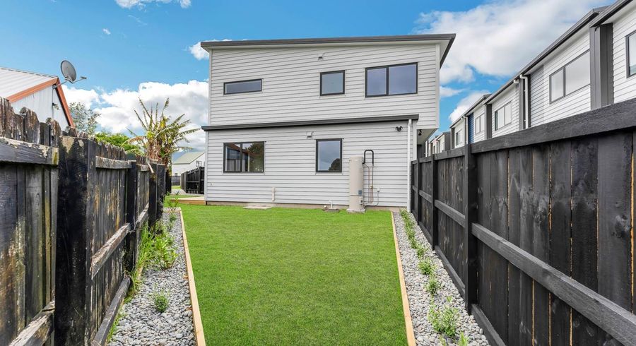  at 15/17 Barneys Farm Road, Clendon Park, Manukau City, Auckland