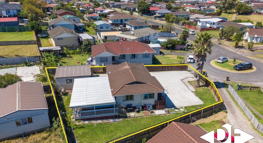  at 27 Palermo Place, Clover Park, Manukau City, Auckland