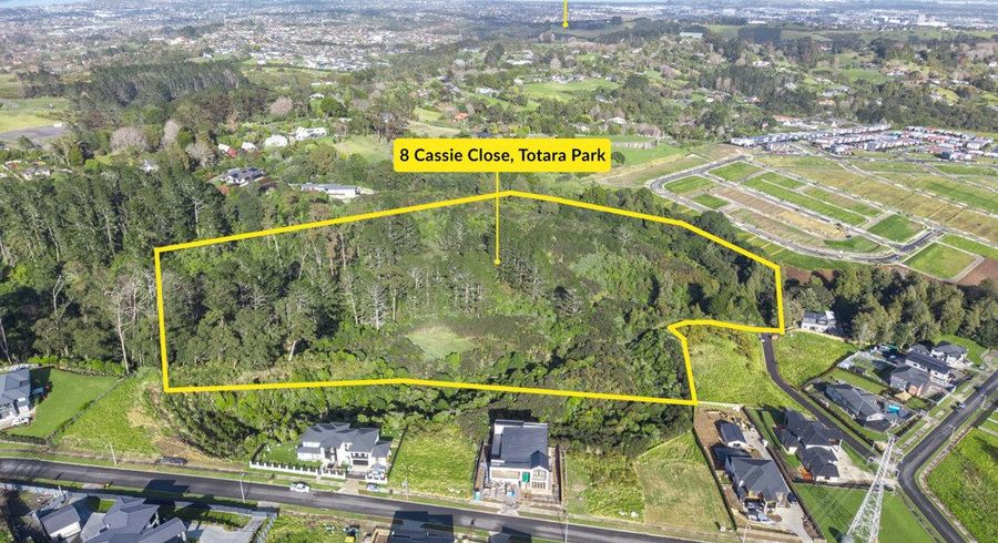  at 8 Cassie Close, Flat Bush, Manukau City, Auckland