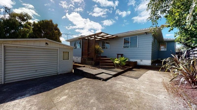  at 8 Leatham Cr, Opaheke, Papakura, Auckland
