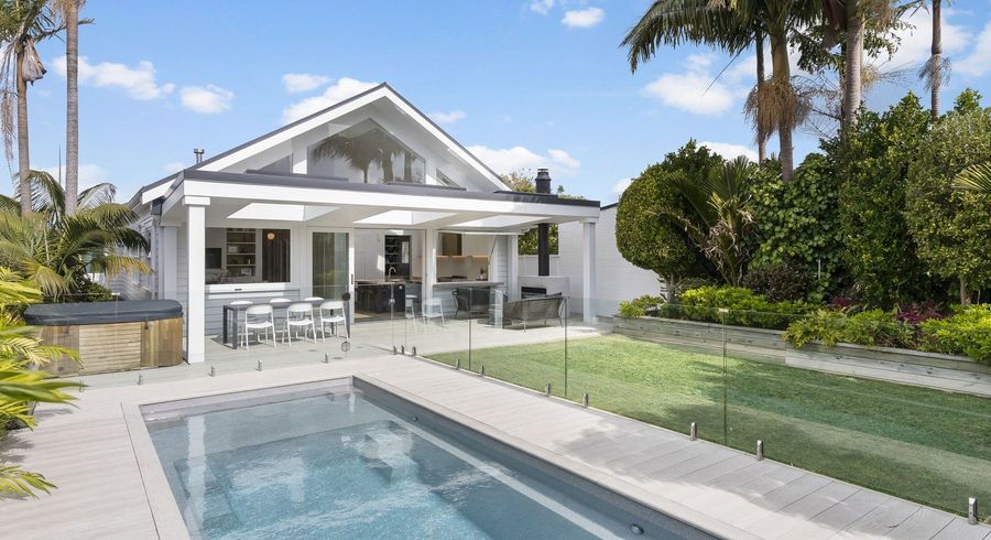  at 2 Faulder Avenue, Westmere, Auckland City, Auckland