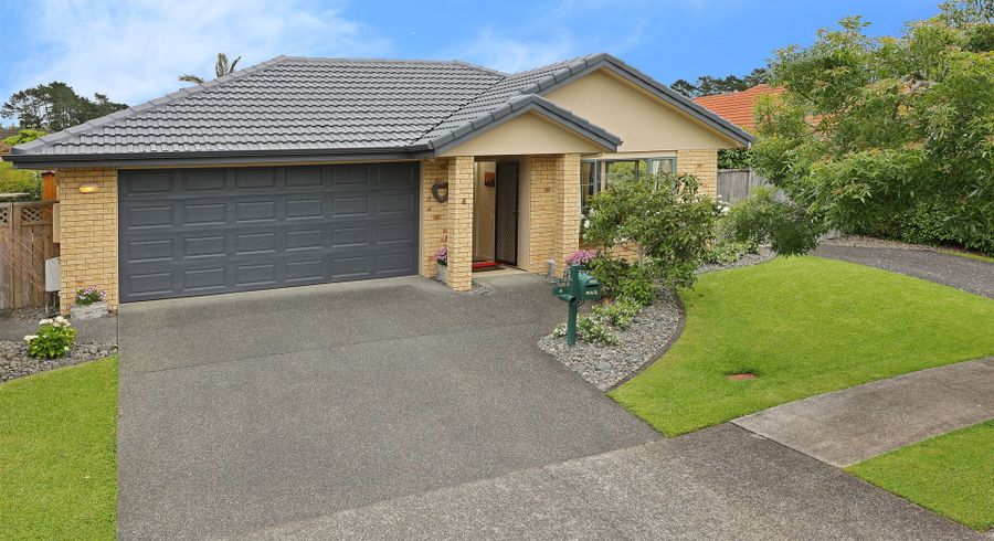  at 4 Checkerberry Court, Henderson, Auckland