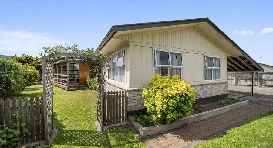  at 7 Adam Place, Mangakakahi, Rotorua
