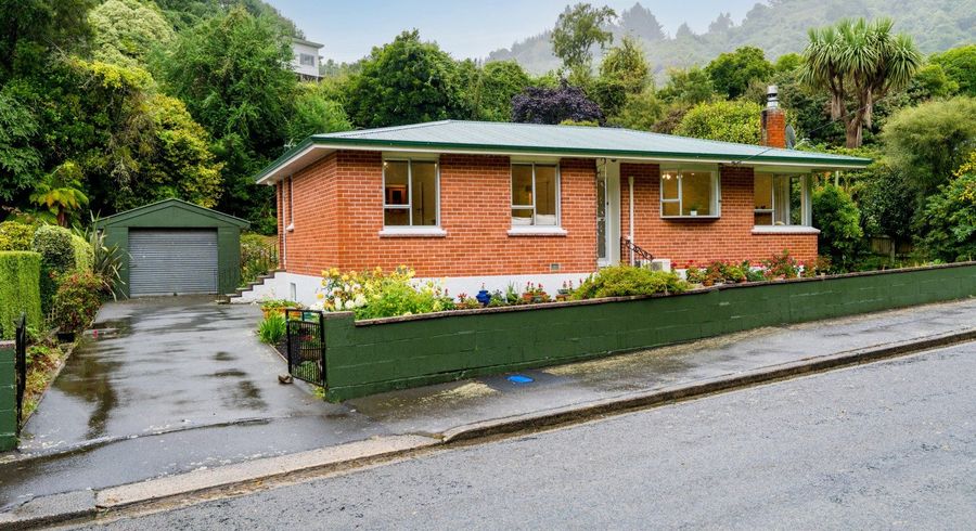  at 401 Malvern Street, Glenleith, Dunedin