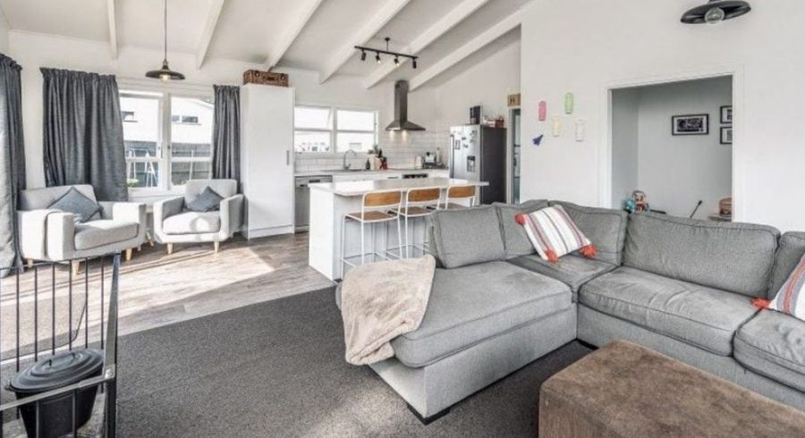  at 8a Kings Ave, Gonville, Whanganui, Manawatu / Whanganui