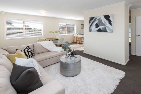  at 2/28 Prince Regent Drive, Half Moon Bay, Manukau City, Auckland