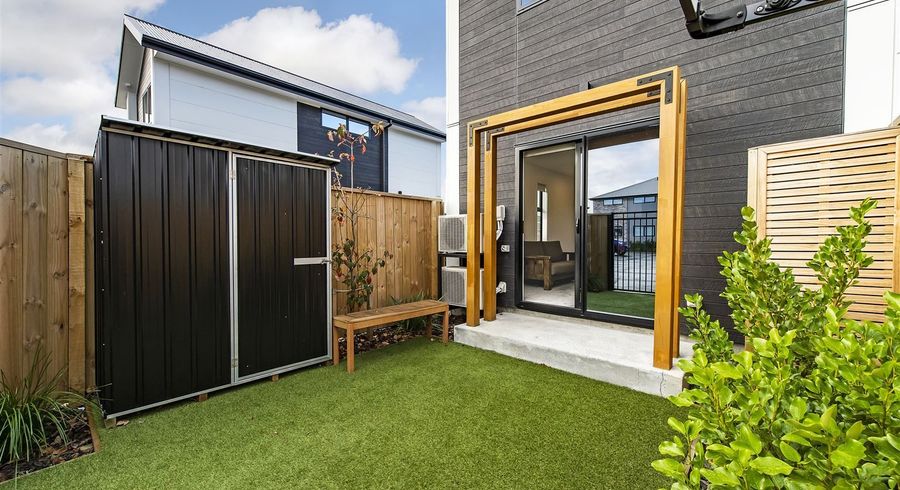  at 2/241 Lincoln Road, Addington, Christchurch