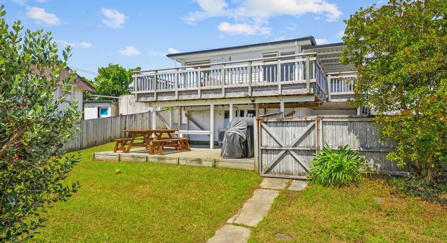  at 19 Rishworth Avenue, Stanmore Bay, Rodney, Auckland