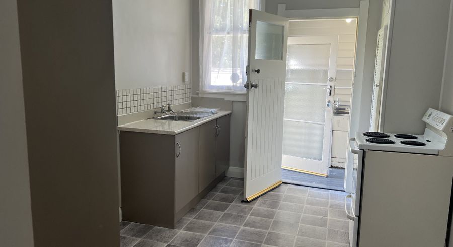  at 4/10 Te Aroha St, Hamilton East, Hamilton, Waikato